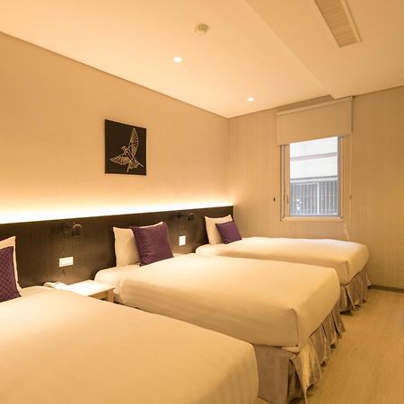 Just Enjoy Business Hotel Tainan Eksteriør bilde