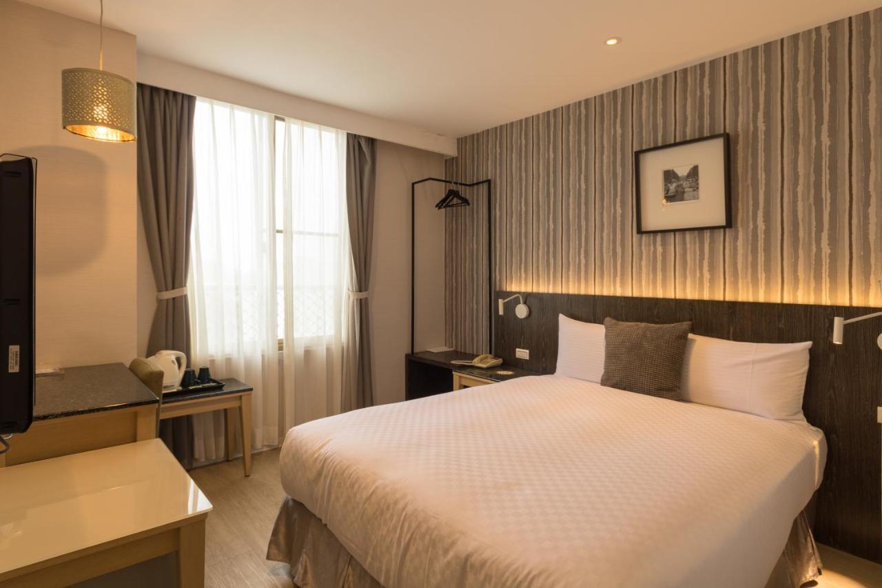 Just Enjoy Business Hotel Tainan Eksteriør bilde