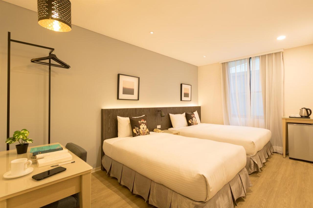 Just Enjoy Business Hotel Tainan Eksteriør bilde