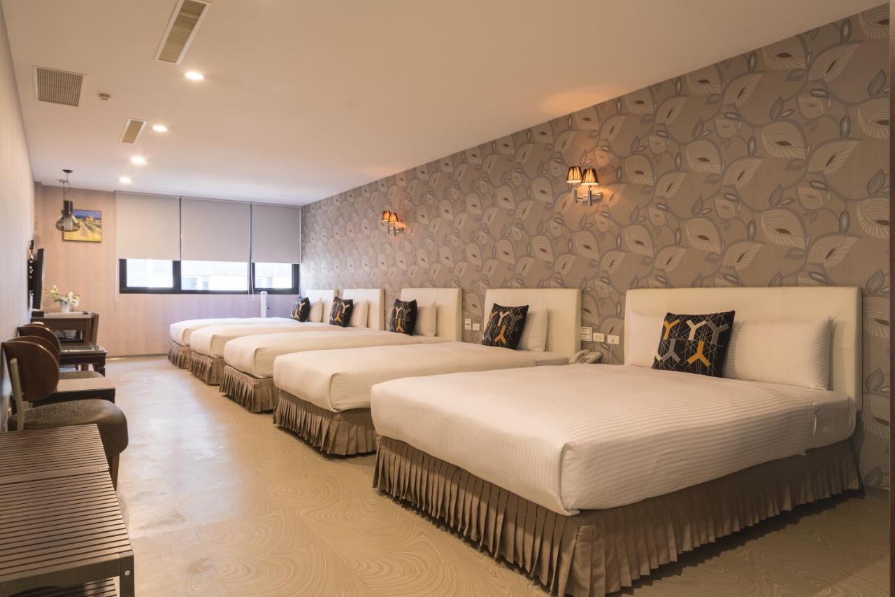 Just Enjoy Business Hotel Tainan Eksteriør bilde