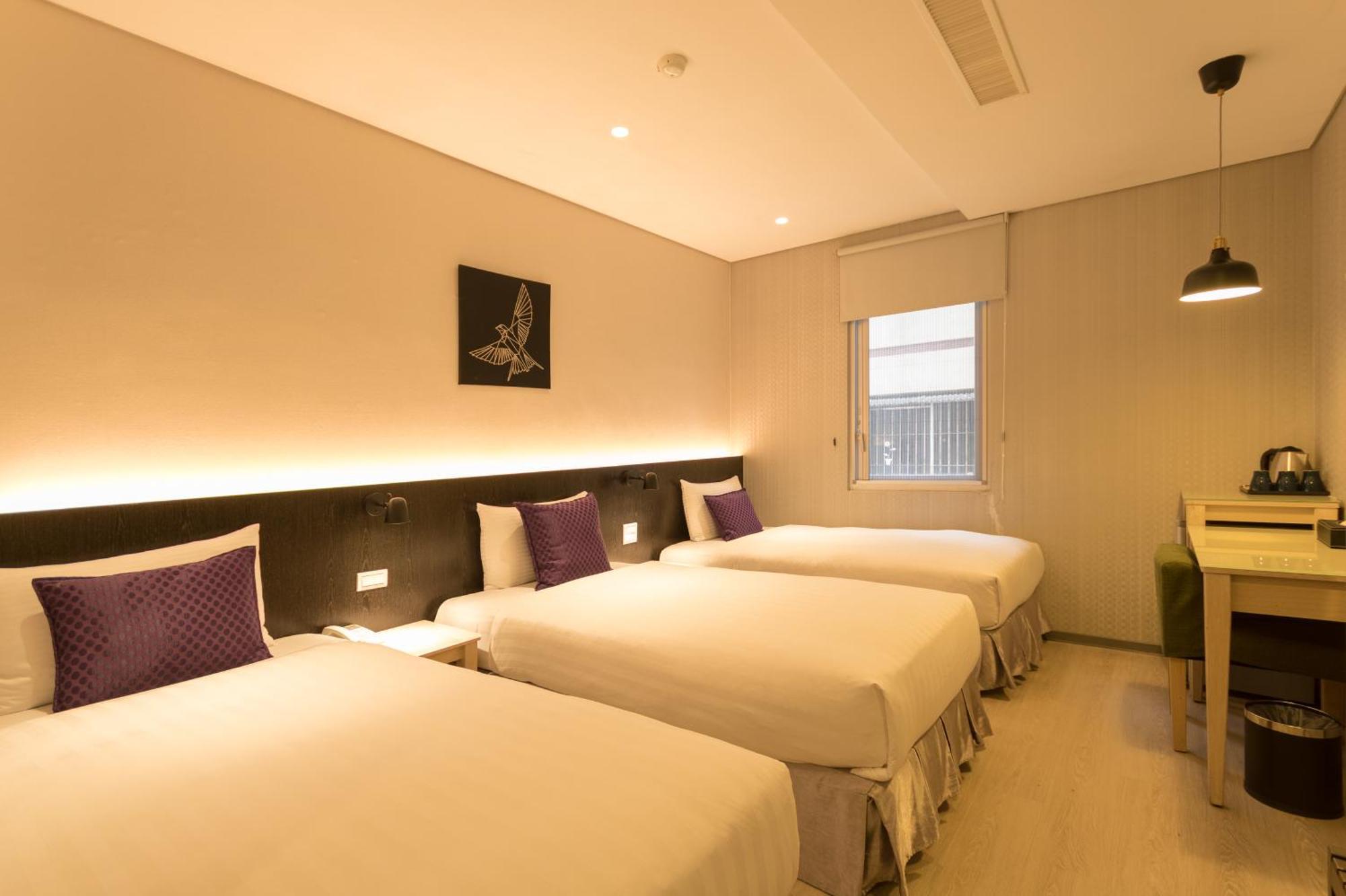 Just Enjoy Business Hotel Tainan Eksteriør bilde