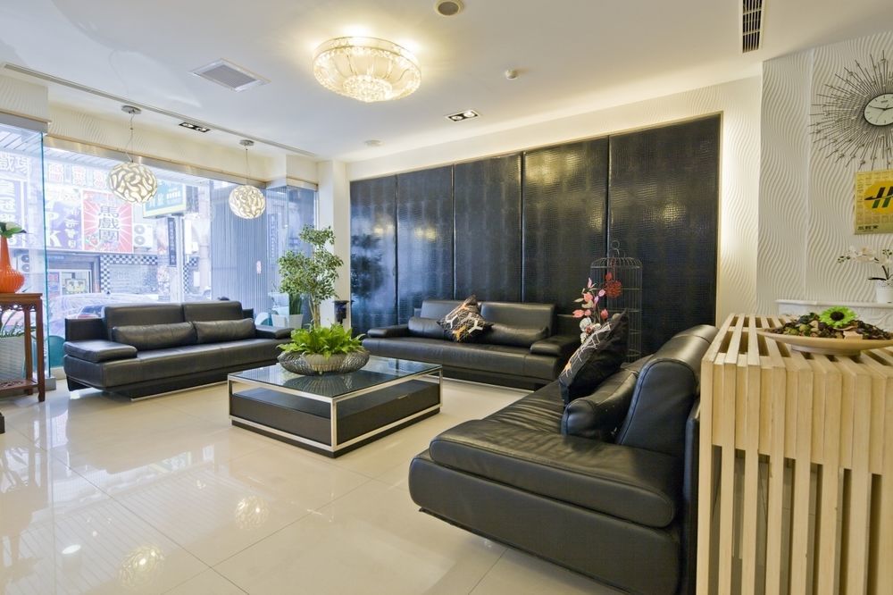 Just Enjoy Business Hotel Tainan Eksteriør bilde